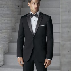 BLACK STRETCH 'PARKVILLE' TUXEDO, by Kenneth Cole